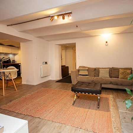 Beautiful Converted One Bedroom Apartment Carcassonne Eksteriør billede